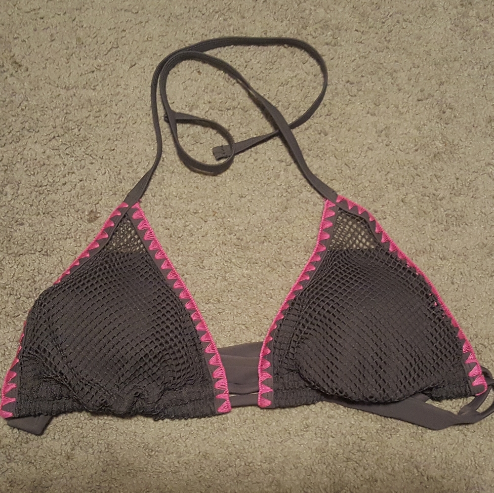 NWT bikini top